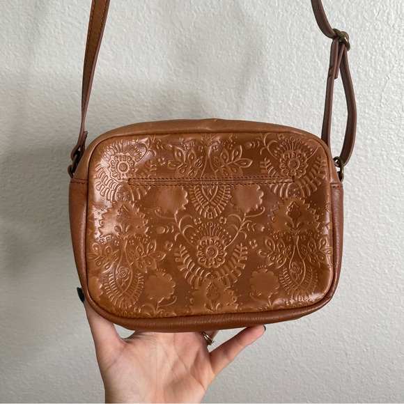 The Sak Leather Crossbody Tooled Floral Brown - Picture 5 of 5